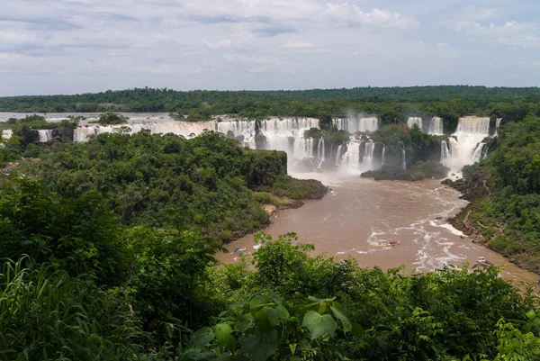 The Iguacu falls seen from the brazilian side — Stock Photo, Image