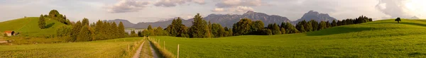 Panorama van het bavariaanse landschap Stockafbeelding