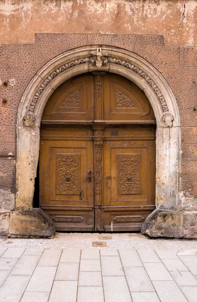 Ancient entrance door — Stock Photo, Image