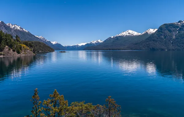 Jezero bariloche v Argentině — Stock fotografie