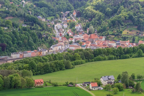 Koenigstein visto da Saxónia de Lilienstein — Fotografia de Stock