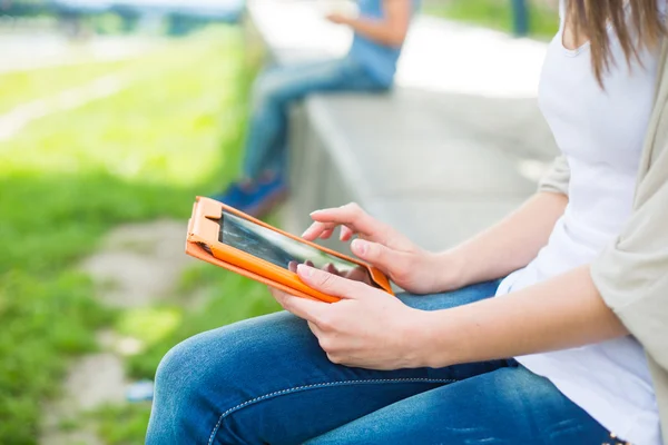 Woman with tablet — Stock Photo, Image