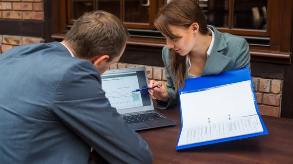 Businesspeople at meeting — Stock Photo, Image