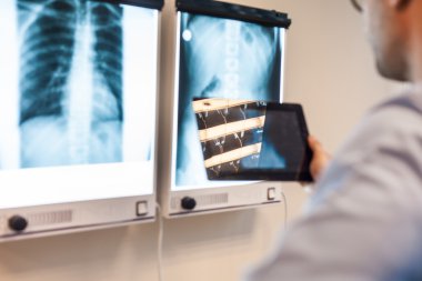 Tabletli doktor.