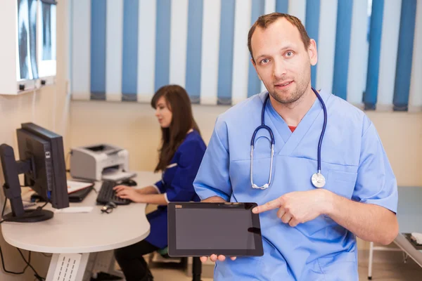 Doctor with tablet — Stock Photo, Image