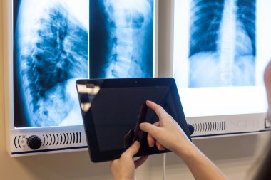 Tabletli doktor.