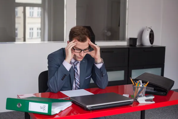 Desperate young businessman — Stock Photo, Image