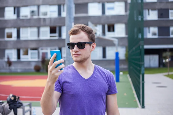 Mann fotografiert — Stockfoto