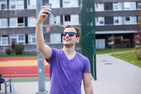 Mann fotografiert — Stockfoto