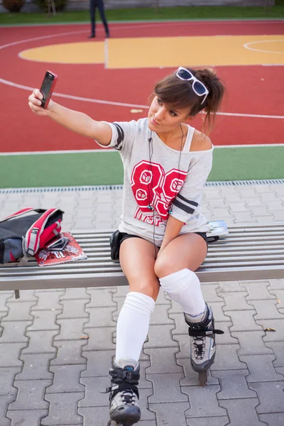 Girl making selfie photo — Stock Photo, Image