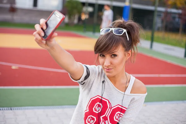 Girl making selfie photo — Stock Photo, Image