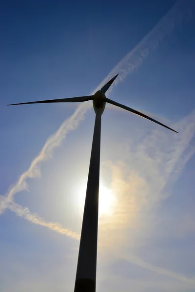 Primer plano de una turbina eólica — Foto de Stock