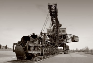 terkedilmiş open pit ferropolis eski kömür Ekskavatör
