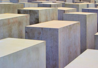 Berlin'de holocaust memorial