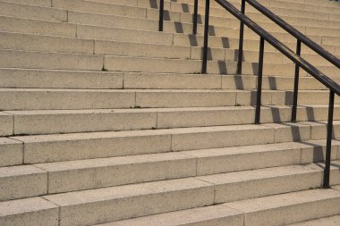 bir merdiven Merdiven Küpeşte ile