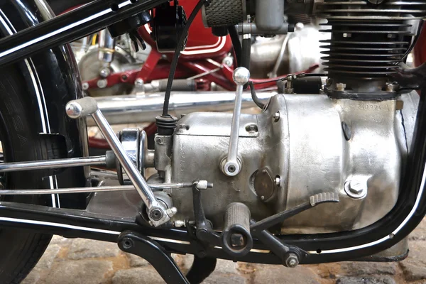 Detalhe de uma motocicleta no Museu Technik Magdeburg — Fotografia de Stock