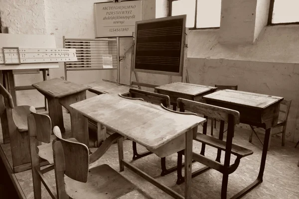 Em uma antiga sala de aula — Fotografia de Stock