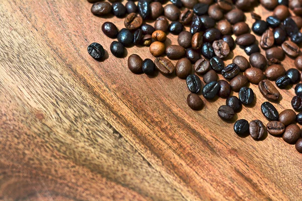 Roasted coffee beans — Stock Photo, Image