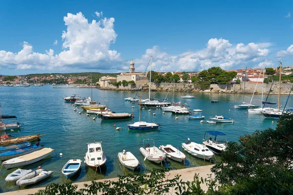 Krk Hırvatistan Ağustos 2021 Hırvatistan Adriyatik Denizi Nde Aynı Ada — Stok fotoğraf