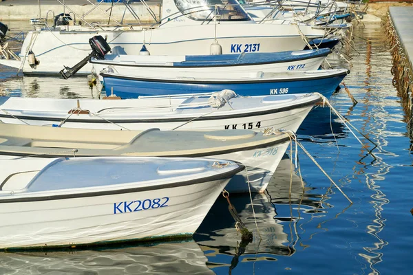 Лодки Гавани Города Крк Одноименном Острове Адриатического Моря Хорватии — стоковое фото