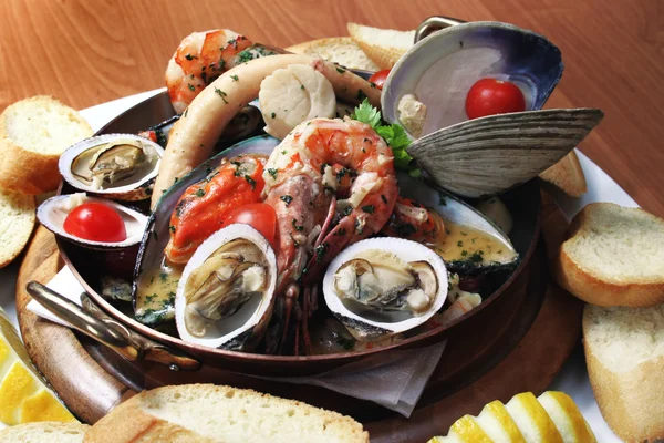 Seafood dish — Stock Photo, Image