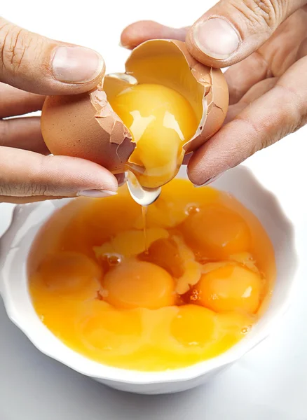 Opening brown egg — Stock Photo, Image