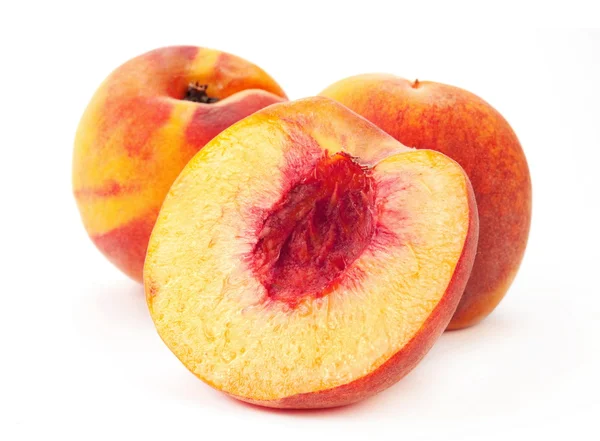 Open perzik fruit — Stockfoto