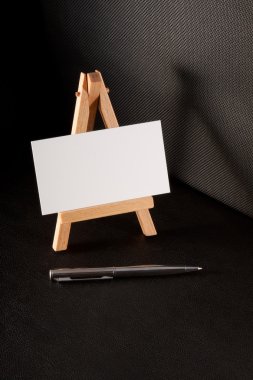 kalem ve boş kartvizit