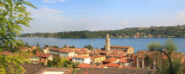 View from above to salo and garda lake, italy — Stock Photo, Image