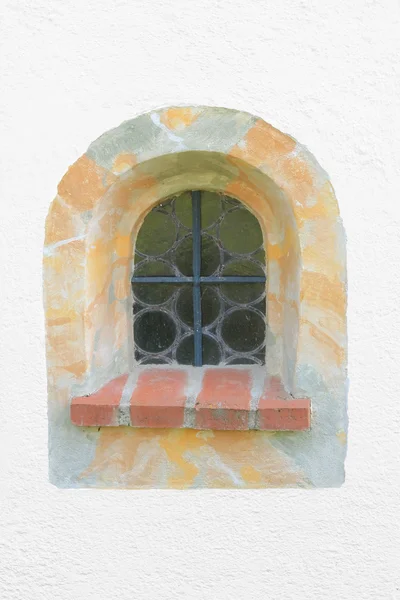 Okno łukowe z marmurową ramą — Zdjęcie stockowe