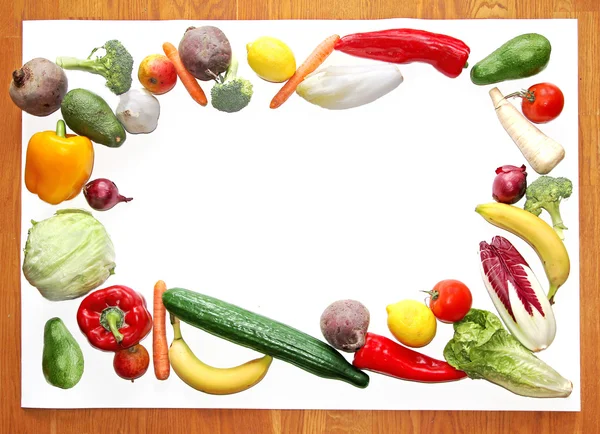 Panneau avec bordure de légumes et fruits frais — Photo