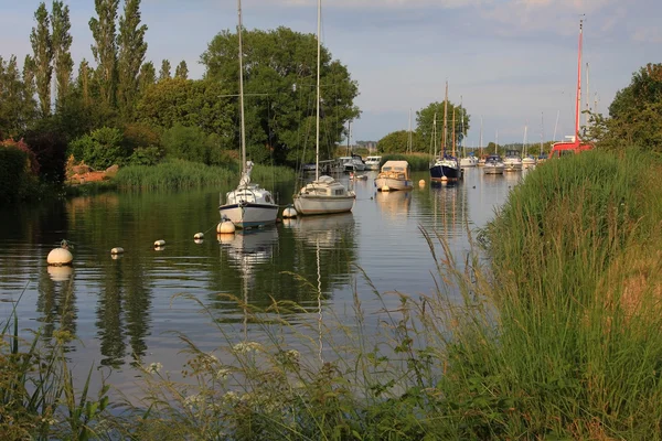 Scenario serale al fiume frome, wareham — Foto Stock