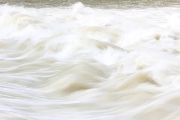 Agua de inundación salvaje, marrón claro —  Fotos de Stock