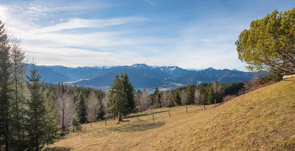 Krásná Turistická Destinace Neureuth Pohled Bavorské Alpy Začátku Roku — Stock fotografie