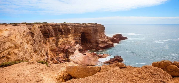 Costa Rochosa Carrapateira Com Falésias Arenito Vermelho Vista Atlântica Para — Fotografia de Stock