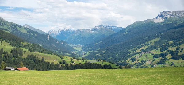 Alpenlandschap Met Groene Weide Toeristische Plaats Pany Prattigau Gebied Kanton — Stockfoto
