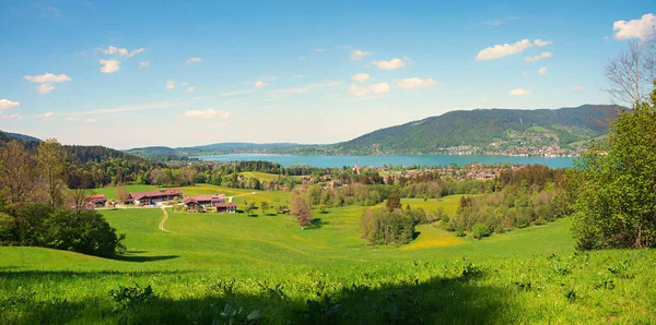 Idyllischer Ferienort Bad Wiessee Und Tegernsee Blick Vom Aussichtspunkt Bucherhang — Stockfoto