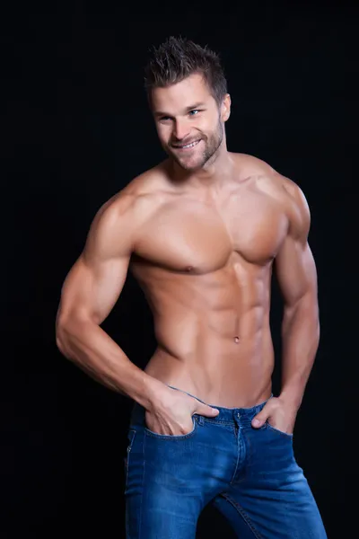 Young muscular man — Stock Photo, Image