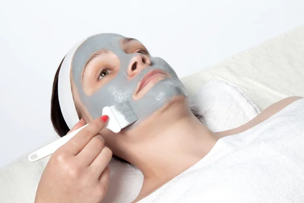 Applying cosmetic mask — Stock Photo, Image