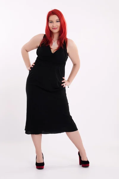 Jovem gorda de cabelos vermelhos mulher — Fotografia de Stock