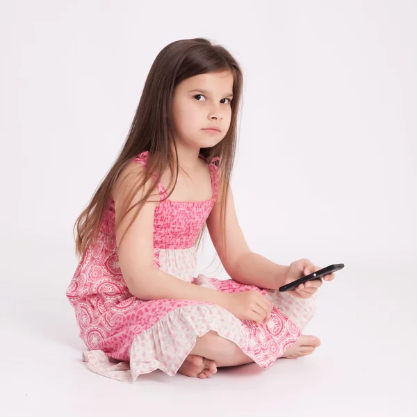 Kleines Mädchen im Vorschulalter — Stockfoto