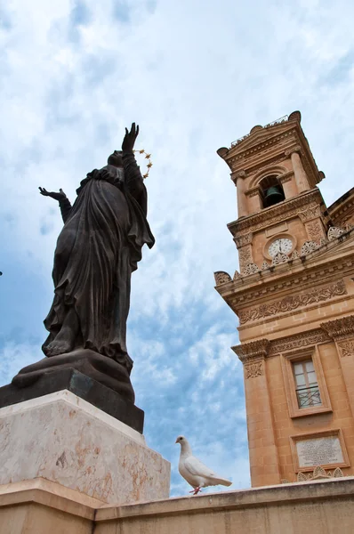 Immaculata i Mosta – stockfoto