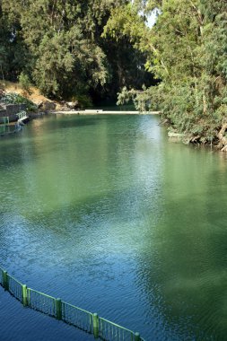 Ürdün Nehri vaftiz sitesi