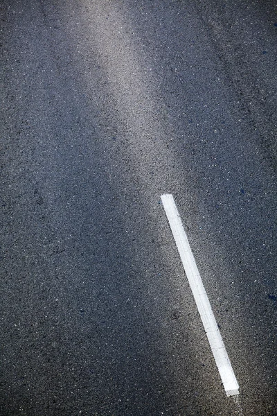 Asphalt and Dividing Line — Stock Photo, Image