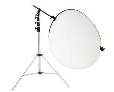 izole yuvarlak stüdyo fotoğrafçılığı reflektör ve stand