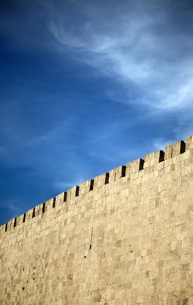 Oude stadsmuur van Jeruzalem — Stockfoto