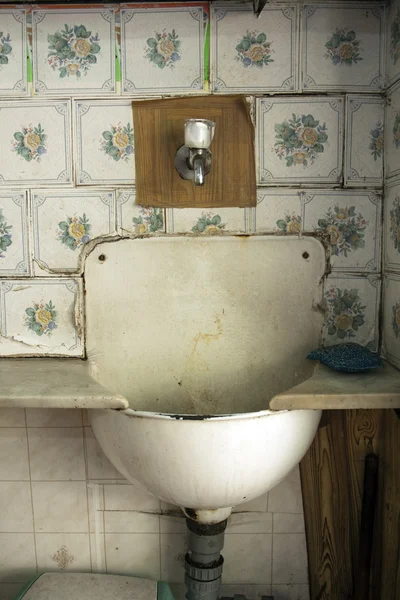 Old Sink — Stock Photo, Image