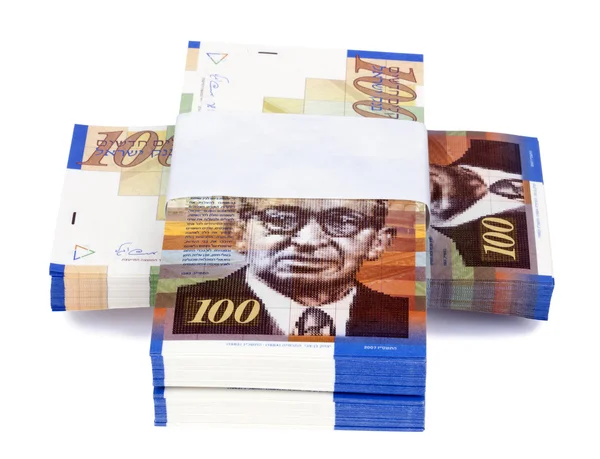 100-Euro-Scheine kreuz und quer gestapelt — Stockfoto