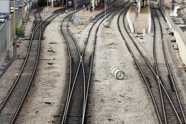 Kalabalık saatte tren istasyonu