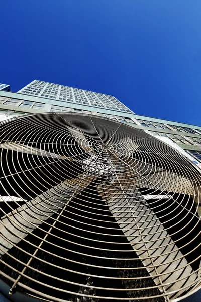 Stedelijke hvac lucht contidioner buitendeel manhattan new york — Stockfoto